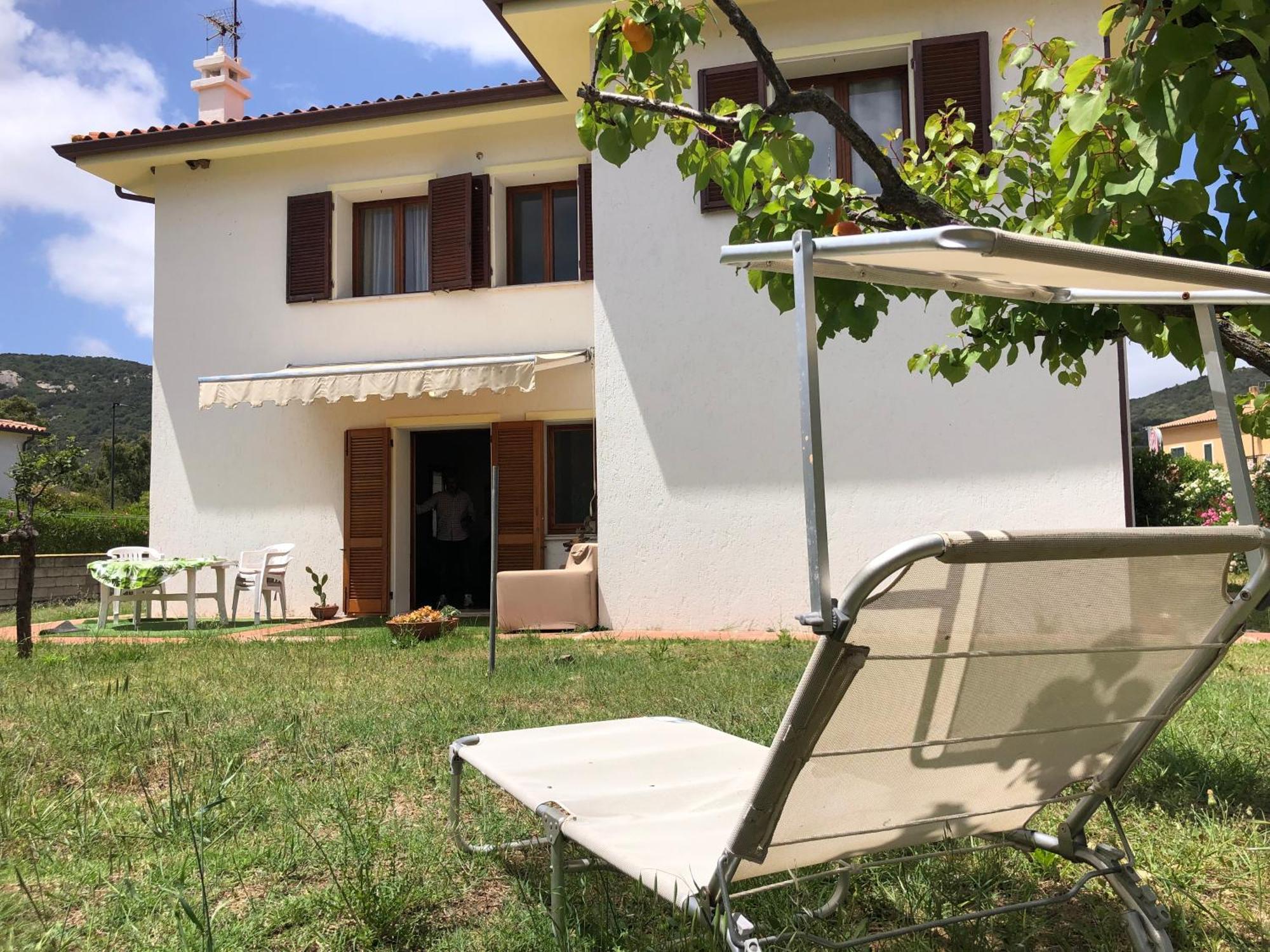 קניגיונה Private Apartment With Garden מראה חיצוני תמונה